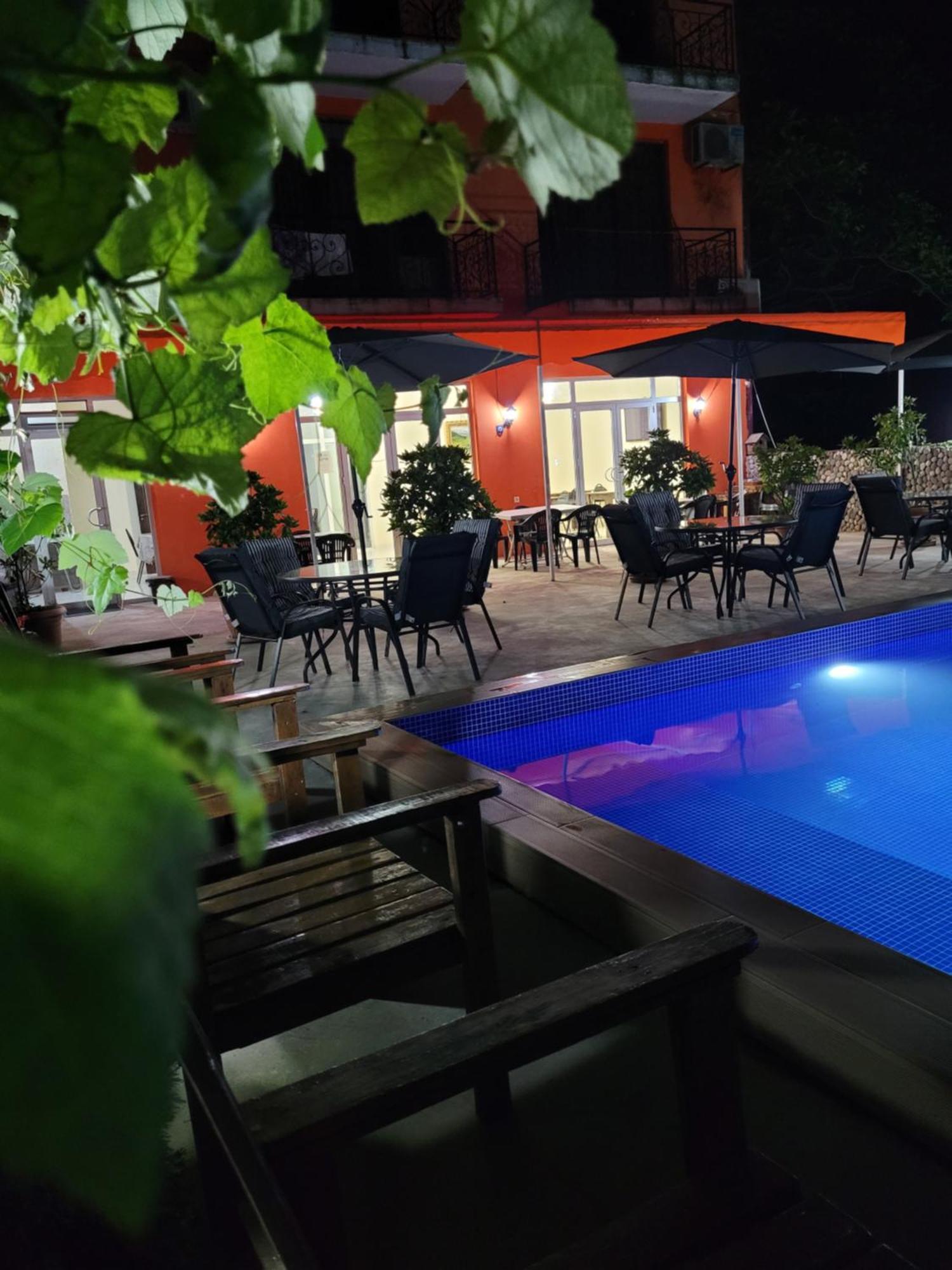 Vizitori Hotel 高尼奥 外观 照片